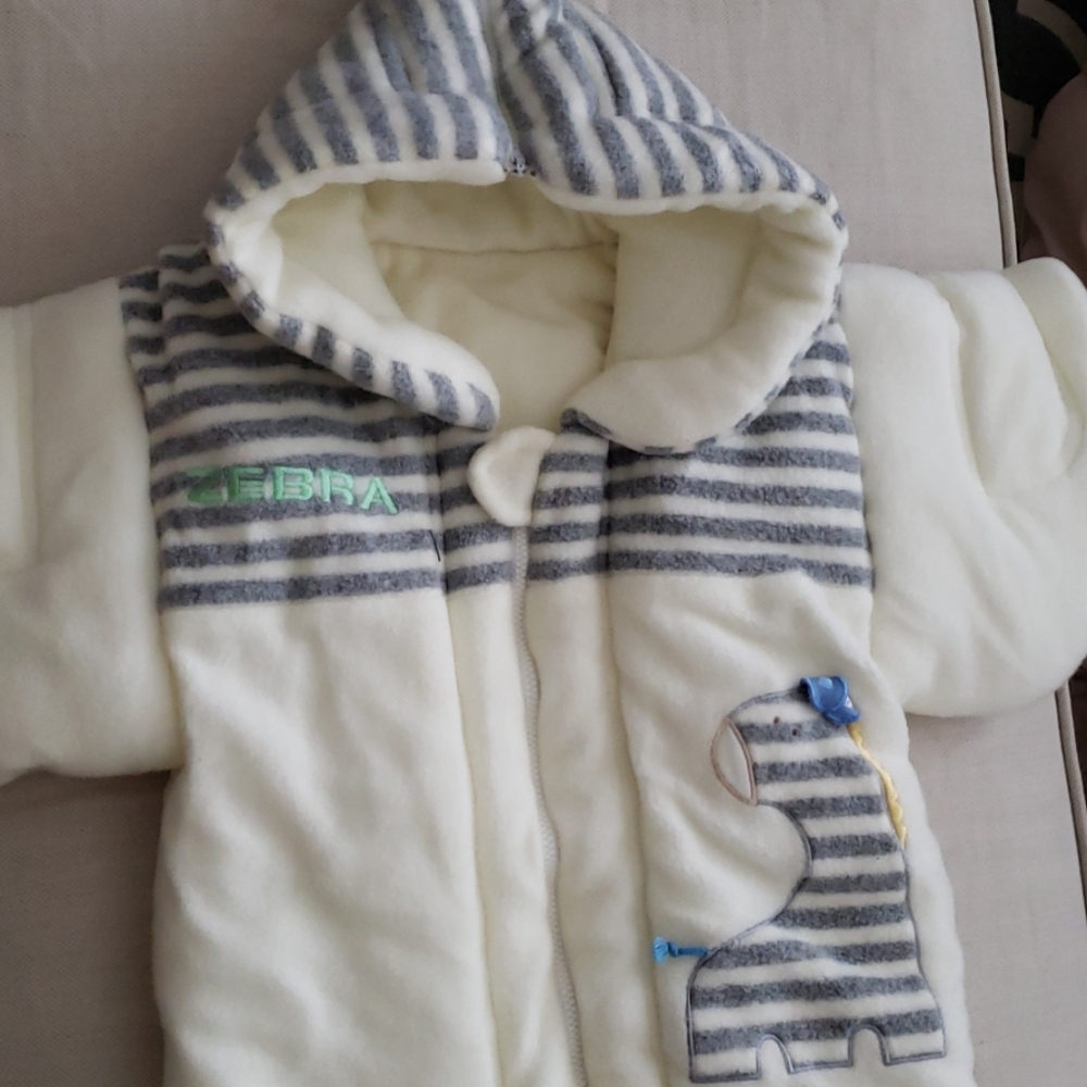 Baby sleeping bunting